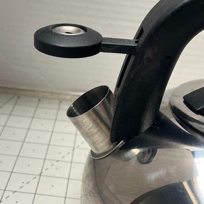 Kitchenaid Qq10c Stainless Steel Whistling Tea Kettle