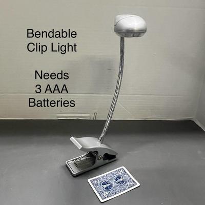 Bendable Clip Light With Stand