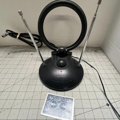 Radio Shack Amplified Indoor Antenna