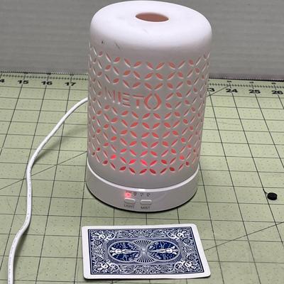Aromatherapy Oil Diffuser, Atomizer Diffuser with Changing Lights