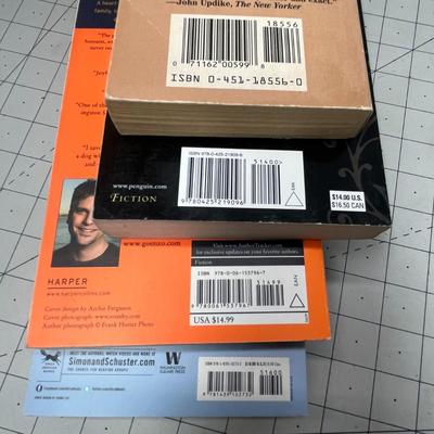 4 Different Type Of Books
