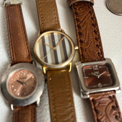 Set of 3 Watches with Leather Bands