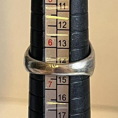 Peace Symbol Ring size 6.5