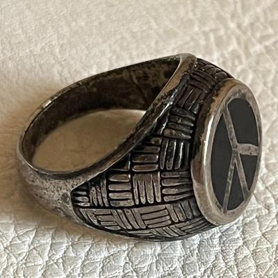 Peace Symbol Ring size 6.5
