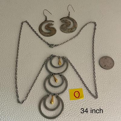 Unique Circle Statement Necklace And Earrings