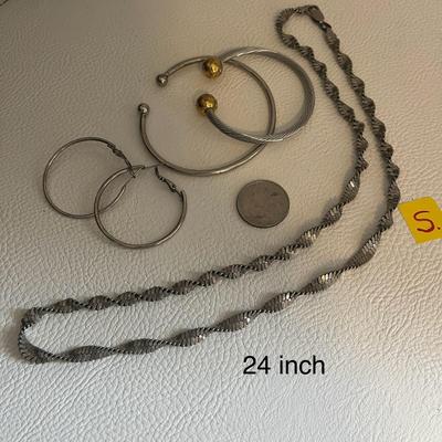 Gold & Silver-Toned Jewelry Set