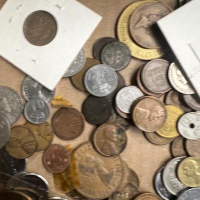 Flat of mostly foreign currency
