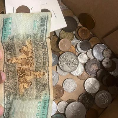 Flat of mostly foreign currency