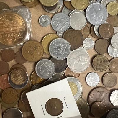 Flat of mostly foreign currency