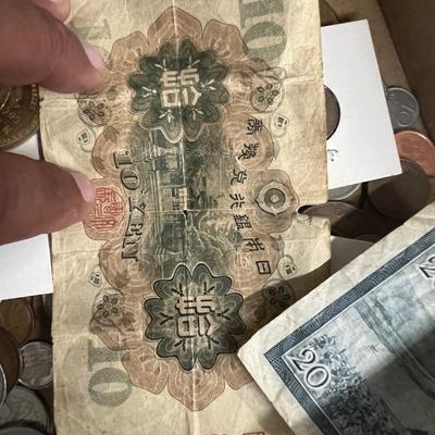 Flat of mostly foreign currency