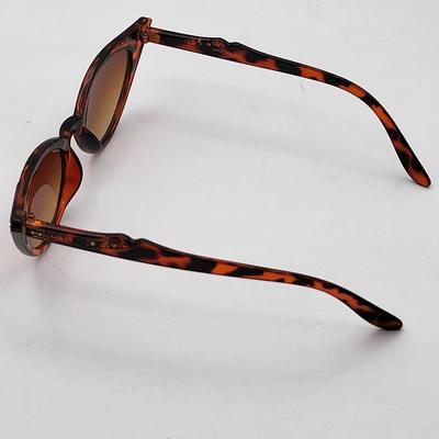 Two Pair Cats Eye Women's Sunglasses