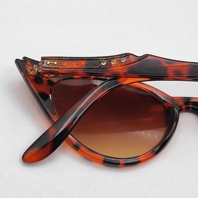 Two Pair Cats Eye Women's Sunglasses