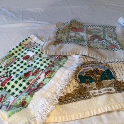 Vintage towel lot