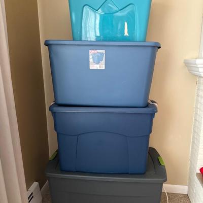 Storage bins lot #3