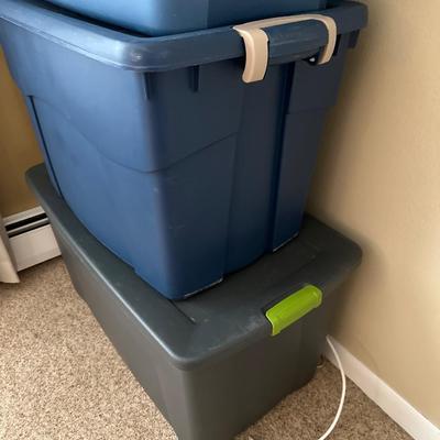 Storage bins lot #3