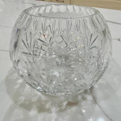 Crystal Rose Bowl #2 - Measurements in photos