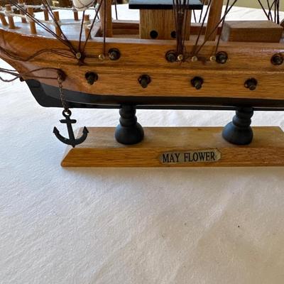 Mayflower Boat vintage 1996