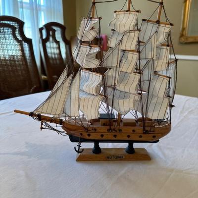 Mayflower Boat vintage 1996