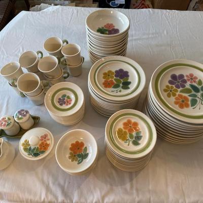 1970’s Franciscan Earthenware Set, Floral Pattern