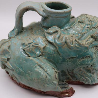 Sculpted Frog Vase Decor