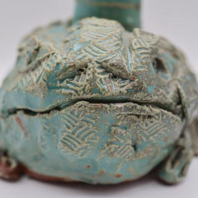Sculpted Frog Vase Decor