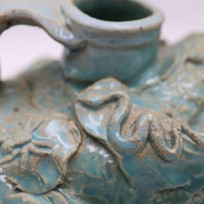Sculpted Frog Vase Decor