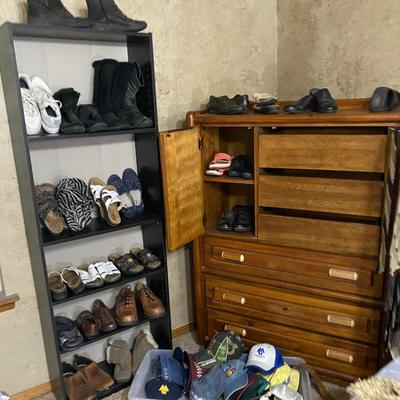 Lot 5: Furniture & More