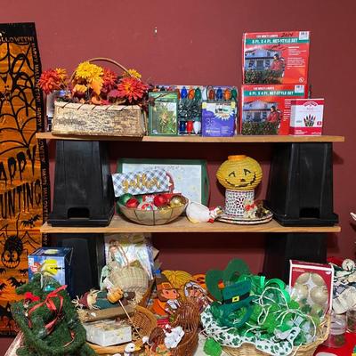 Lot 12: Holiday Room (Left Side)