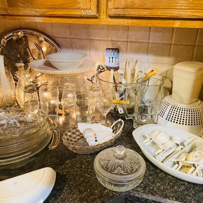 Lot 15; Kitchen Counter Selection