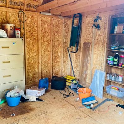 Lot 25: Red Barn Contents