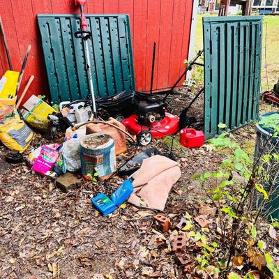 Lot 25: Red Barn Contents