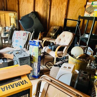 Lot 28: Shed Selection