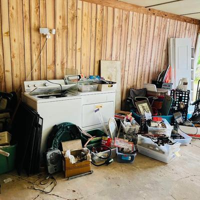 Lot 34: Garage (Right Side)