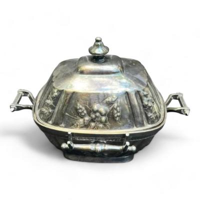 Vintage Reed And Barton Silver Plated Serving Dish