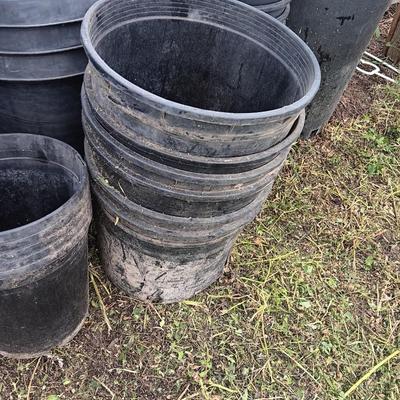 Assortment of gardening plant pots - large and small