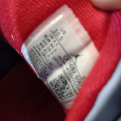 Men's size 10.5 Nike Air tennis shoes