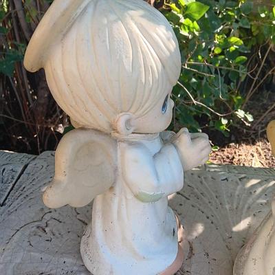 1998 Precious Moments Inc. Universal Studios statues / yard art