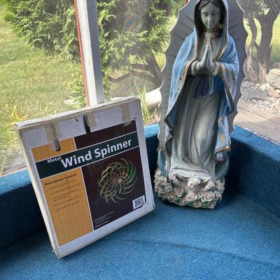 Wind spinner, and Mary