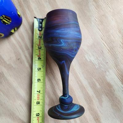 Lot of 17 pieces Art Glass Vases Hummingbird