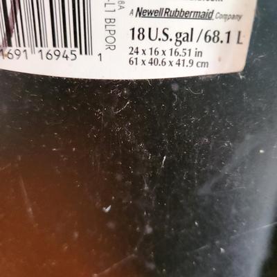 lot of 7 Black w Orange Lids Rubbermaid Roughneck Storage Totes 18 Gallon