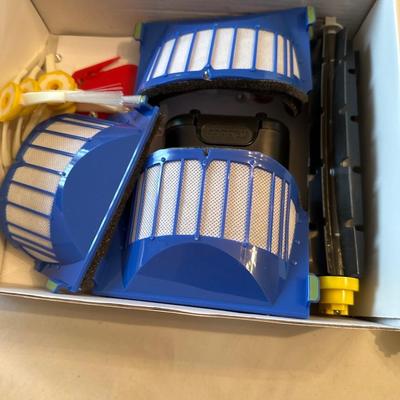 Roomba replacement parts accessory pack