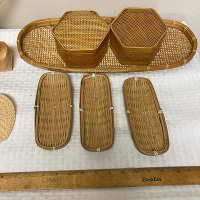 Rattan Lot - Fans, trays, boxes, basket