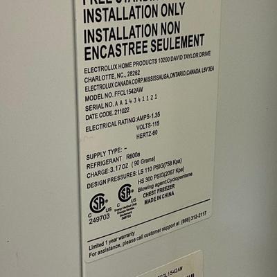 G501 Large Frigidaire Chest Freezer 14.8 cu.ft.