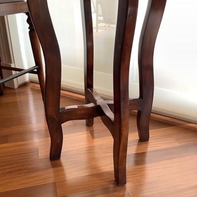 502 Whittemore Sherrill Bar Stools and Table Set