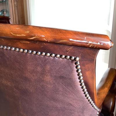 502 Whittemore Sherrill Bar Stools and Table Set