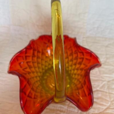 Amberina diamond shape dish
