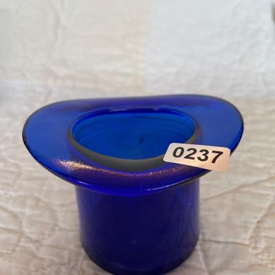 Cobalt blue top hat ashtray