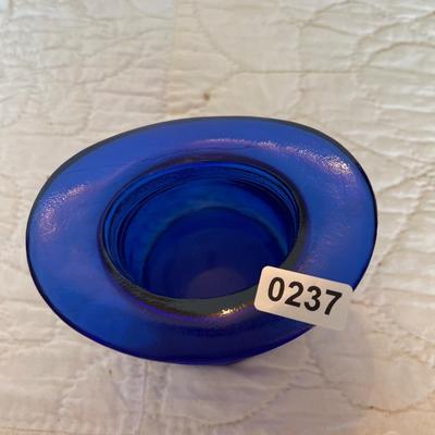 Cobalt blue top hat ashtray
