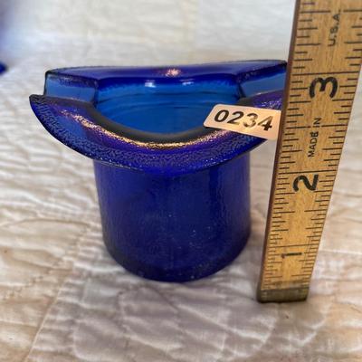 Cobalt blue top hat ashtray