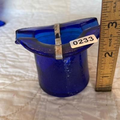 Cobalt blue top hat ashtray
